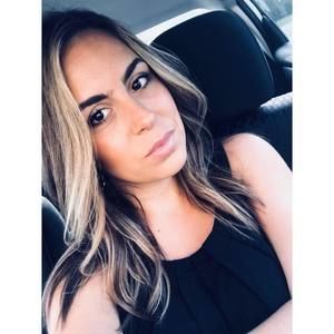 Meet your Posher, Alese